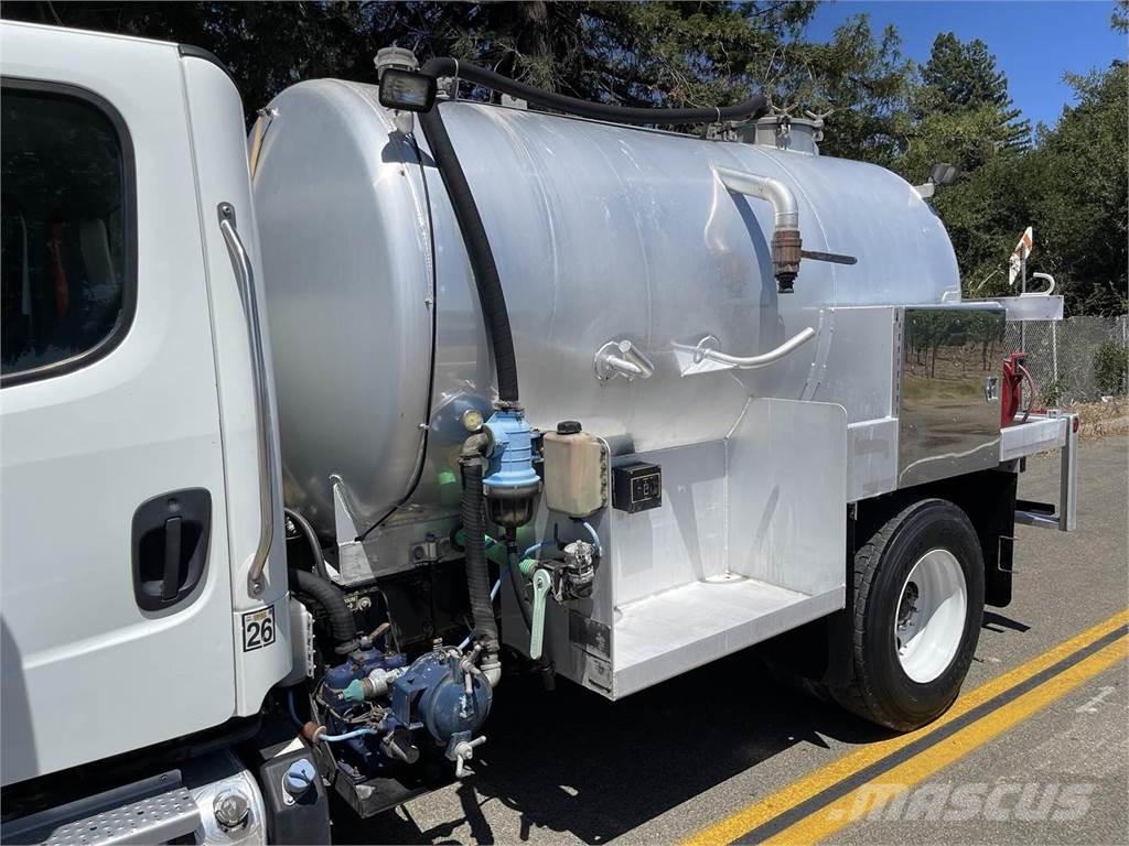 Freightliner M2 106 Tractor Units