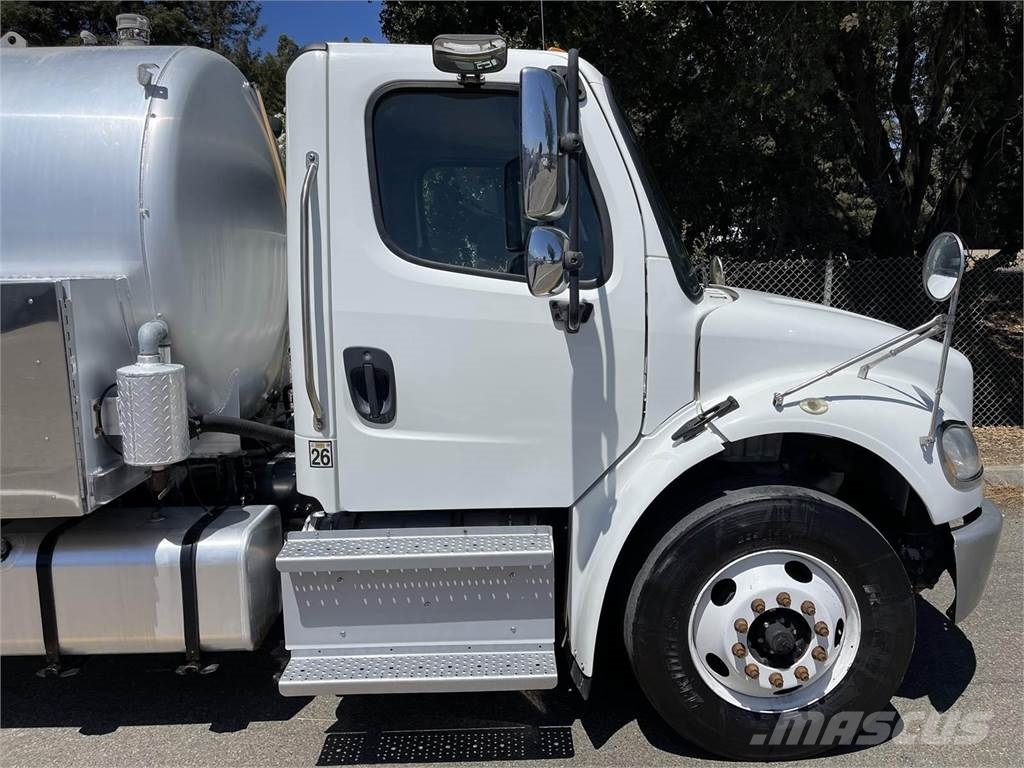 Freightliner M2 106 Tractor Units