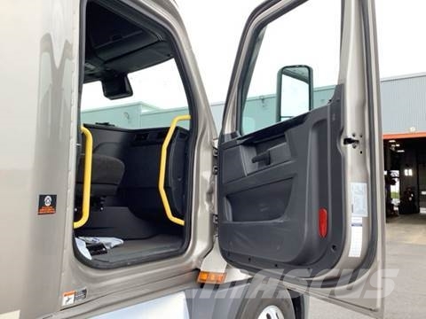 Freightliner Other Truck Tractor Units