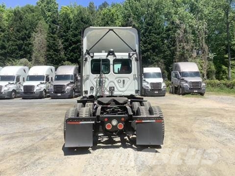 Freightliner Other Truck Tractor Units