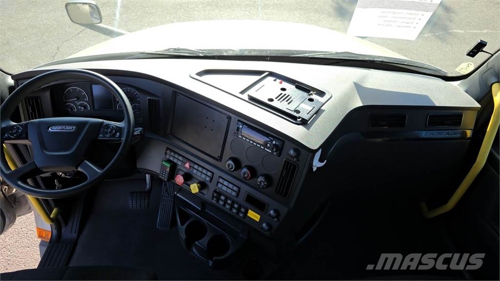 Freightliner Other Truck Tractor Units