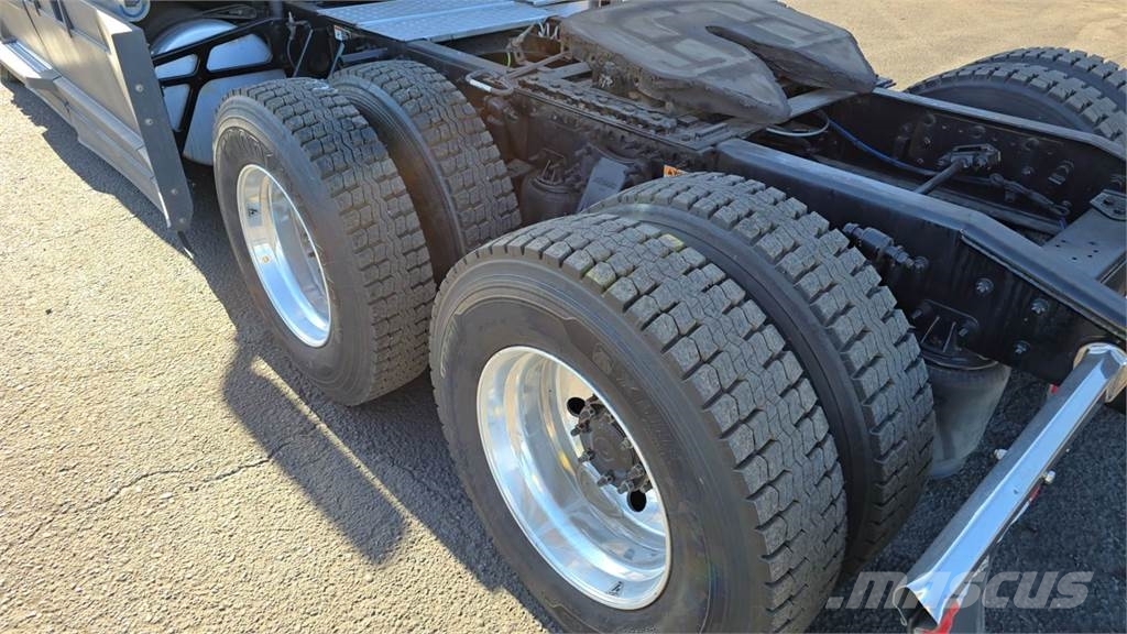 Freightliner Other Truck Tractor Units