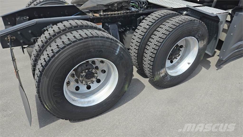 Freightliner Other Truck Tractor Units