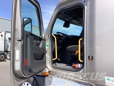 Freightliner Other Truck Tractor Units