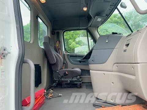 Freightliner Other Truck Tractor Units