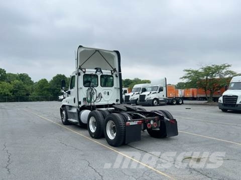 Freightliner Other Truck Tractor Units