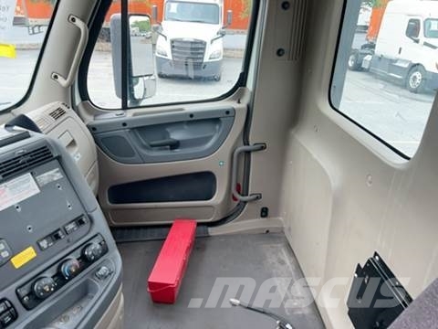 Freightliner Other Truck Tractor Units