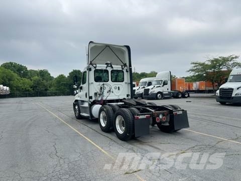 Freightliner Other Truck Tractor Units