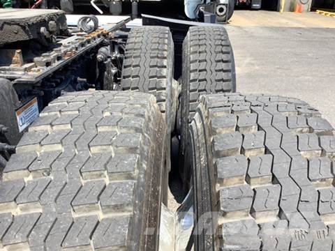 Freightliner Other Truck Tractor Units
