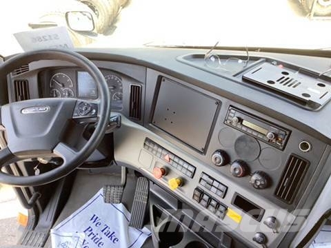 Freightliner Other Truck Tractor Units