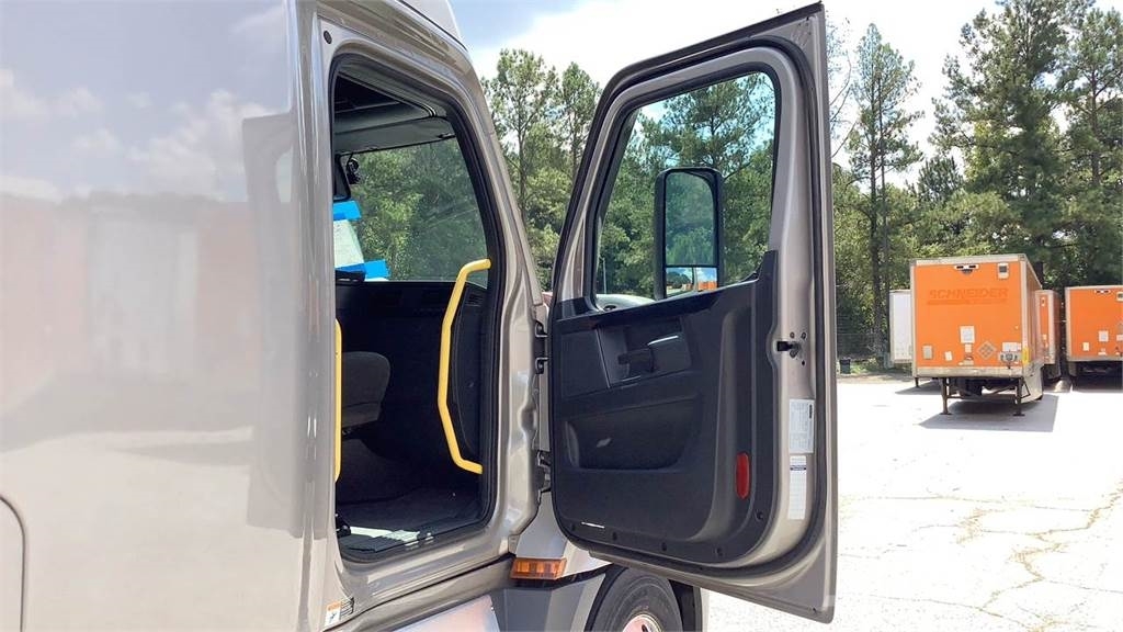 Freightliner Other Truck Tractor Units