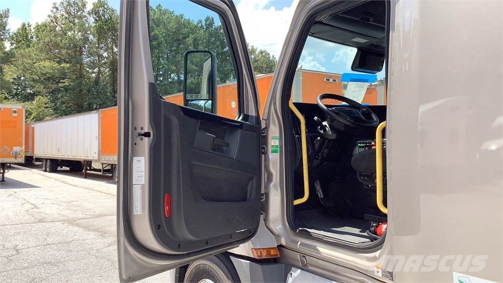 Freightliner Other Truck Tractor Units