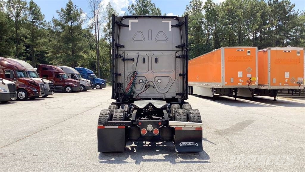 Freightliner Other Truck Tractor Units