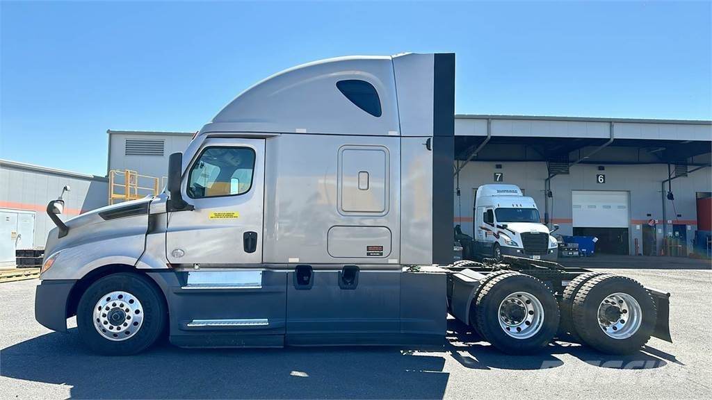 Freightliner Other Truck Tractor Units