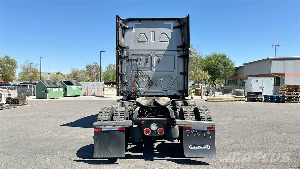 Freightliner Other Truck Tractor Units