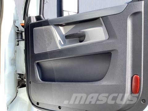 Freightliner Other Truck Tractor Units