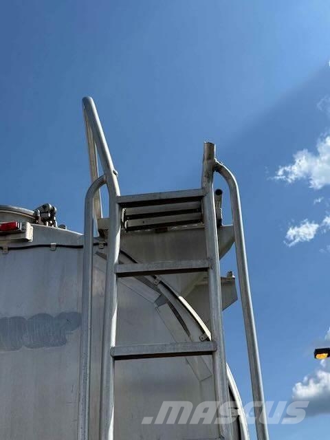 Heil 1600 AIR RIDE DRY BULK PNEUMATIC TANK Cisterna