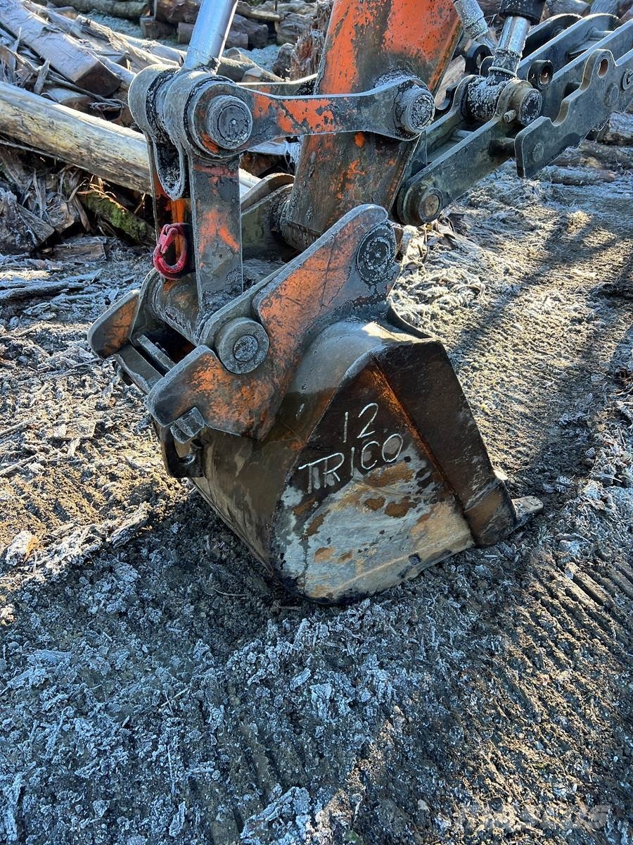 Hitachi EX120-5 Lánctalpas kotrók