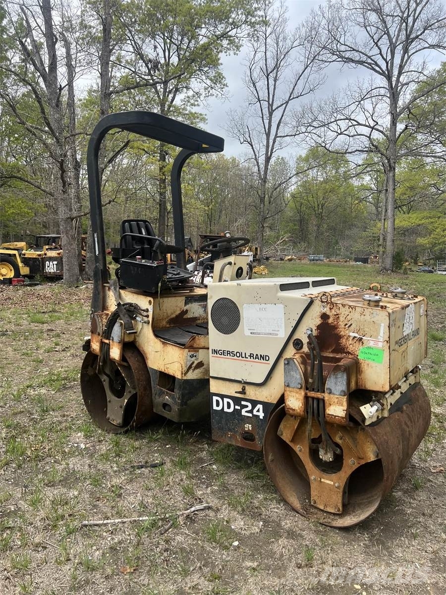 Ingersoll Rand DD24 Valsetog