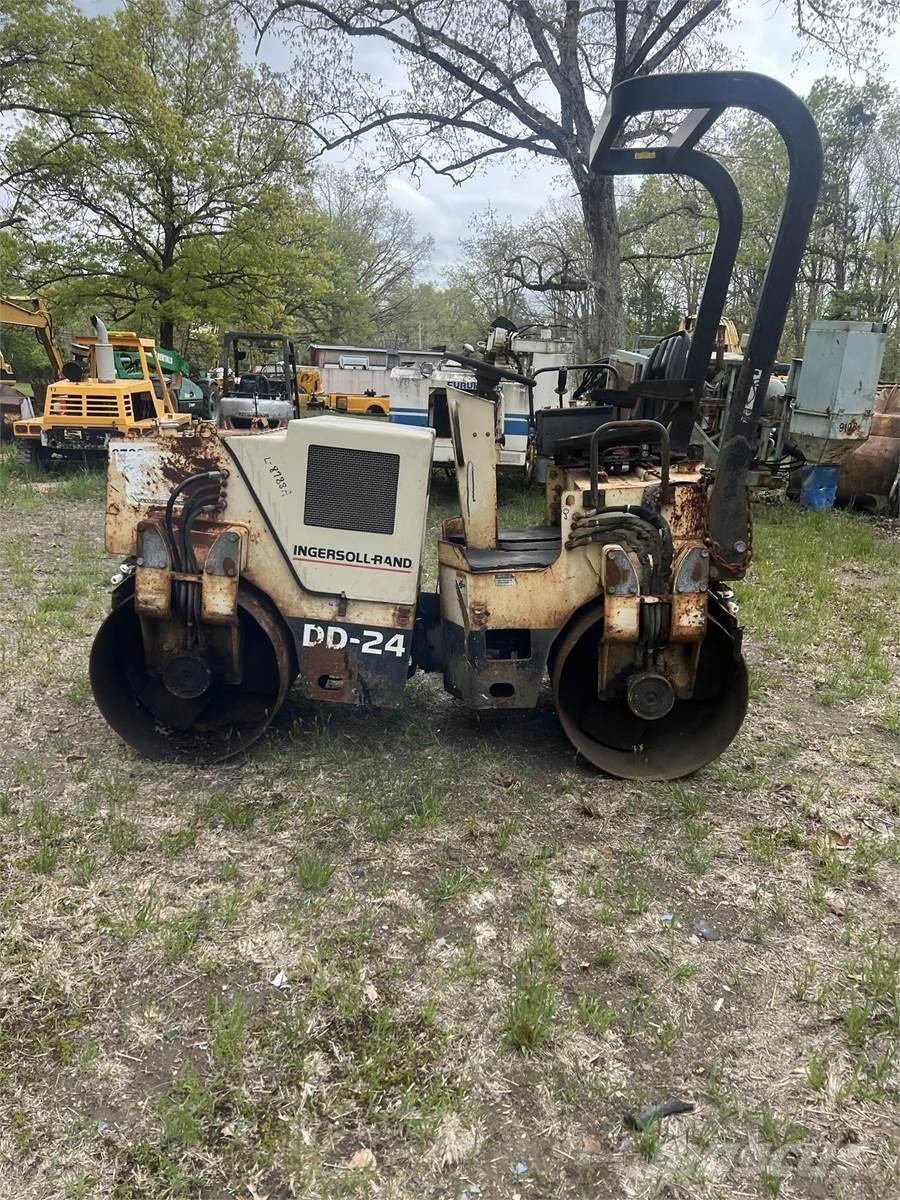 Ingersoll Rand DD24 Valsetog