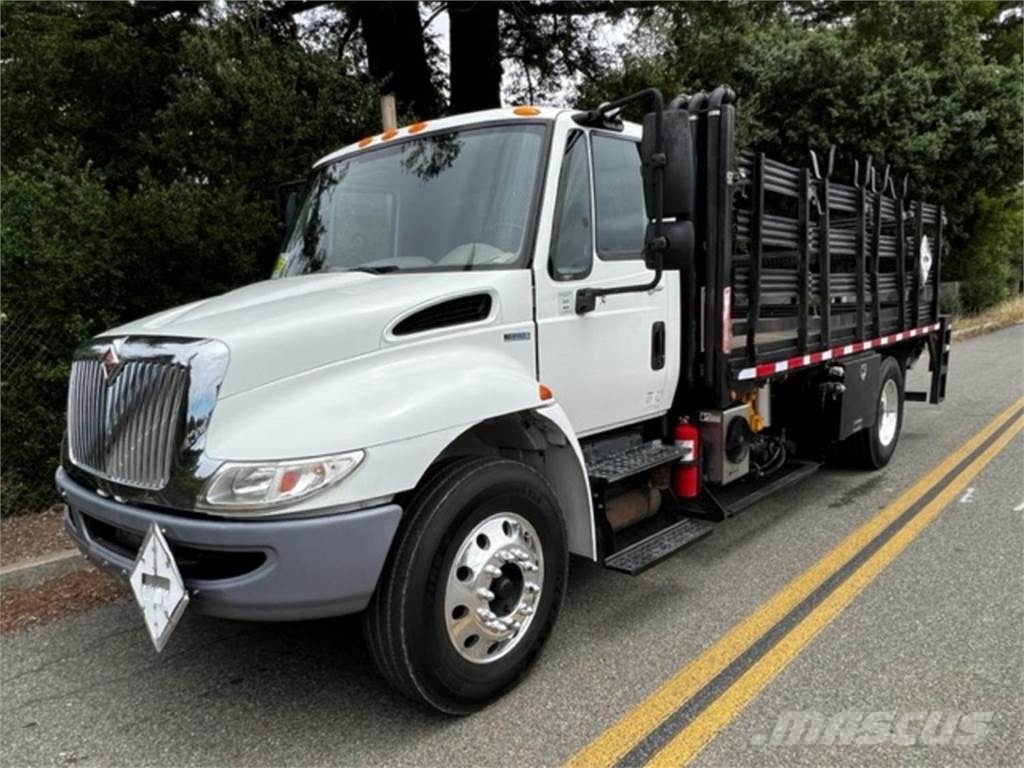 International DuraStar 4300 Tankwagen