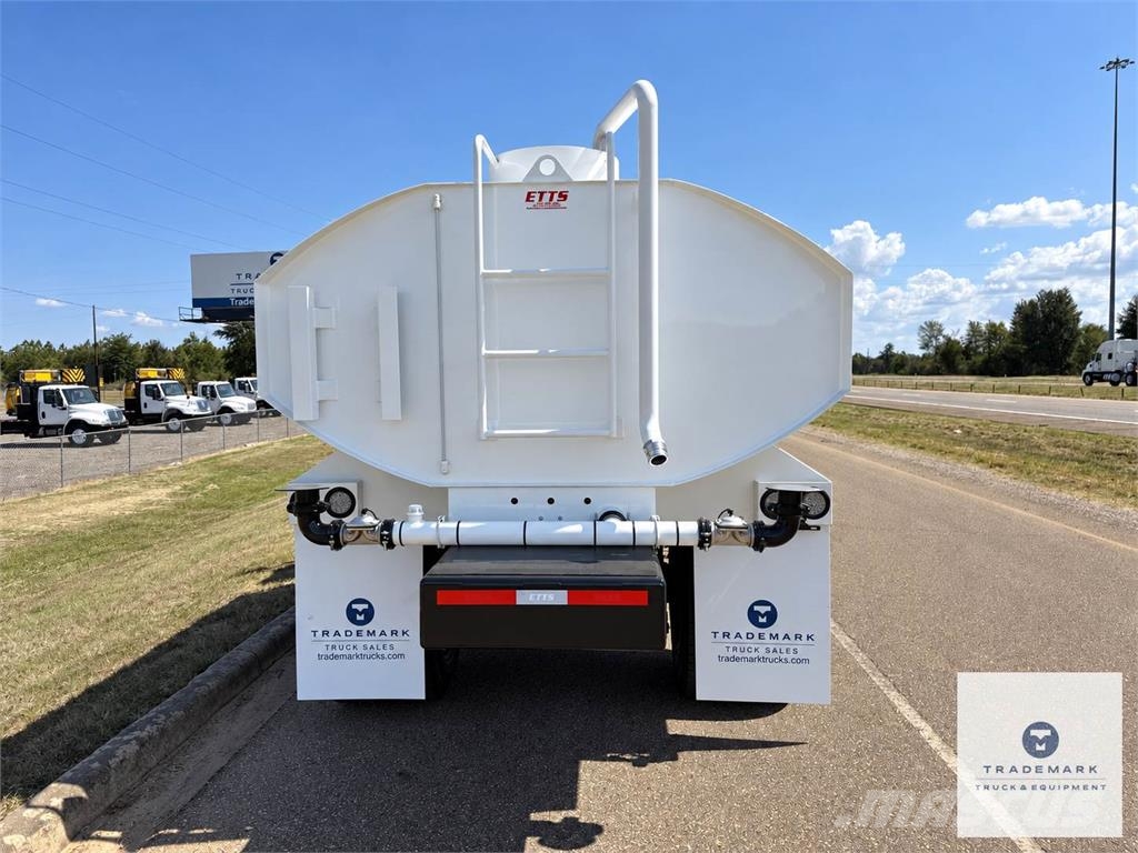 International DuraStar 4300 Autocisterna