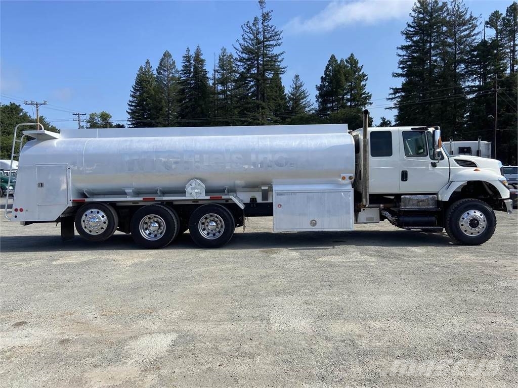International WorkStar 7500 Tankwagen