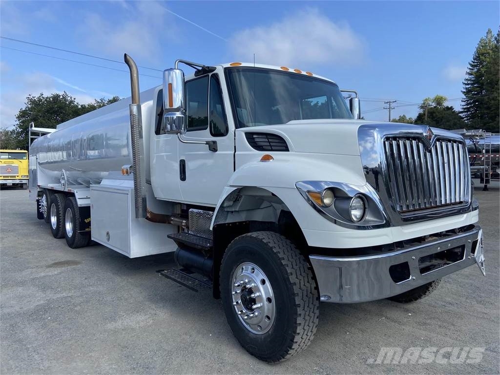 International WorkStar 7500 Tankwagen