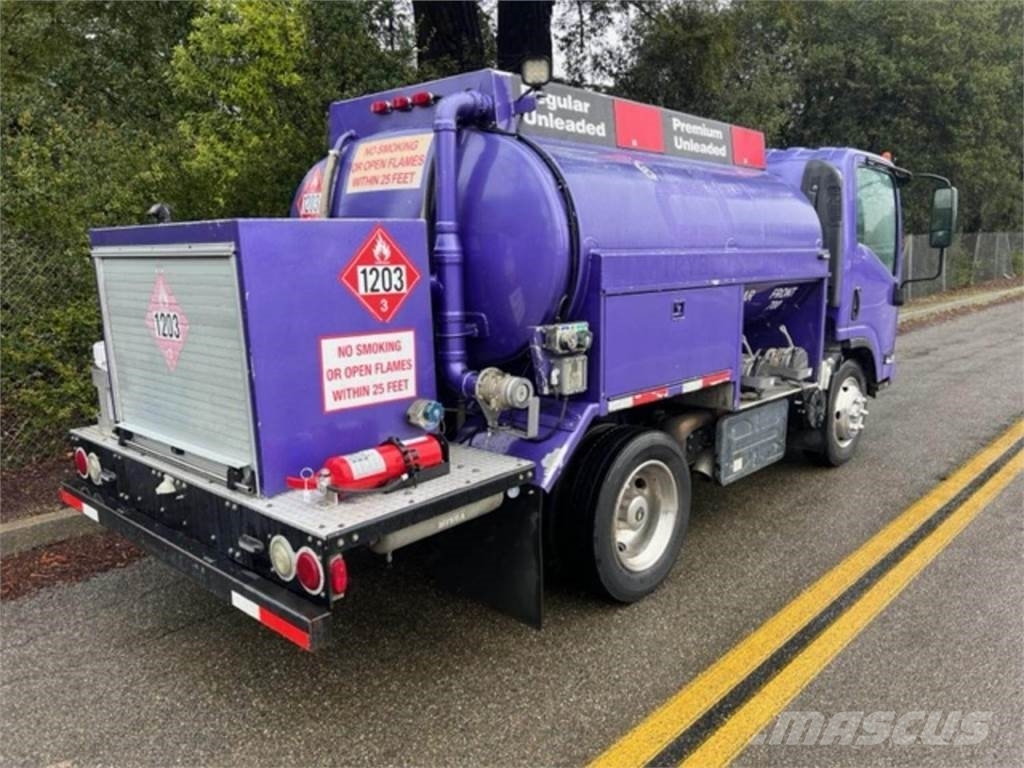 Isuzu NPR Tankwagen