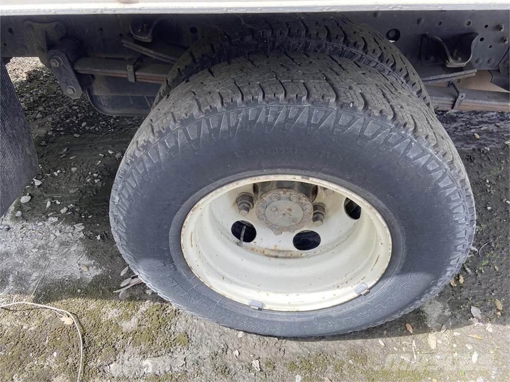 Isuzu NPR HD Kofferaufbau