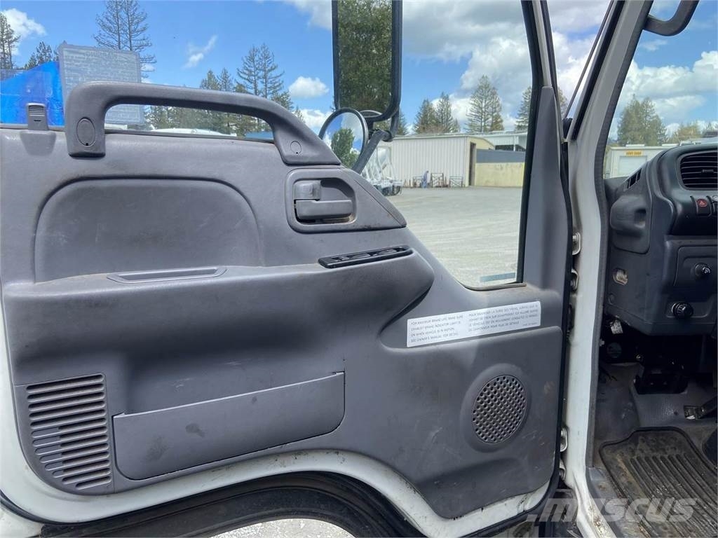 Isuzu NPR HD Kofferaufbau