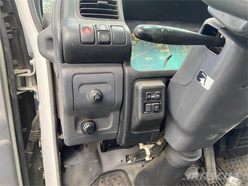 Isuzu NPR HD Kofferaufbau