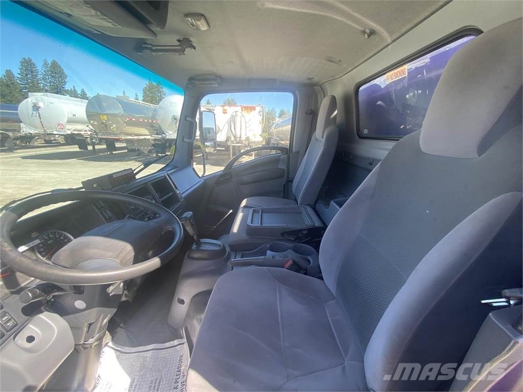 Isuzu NQR Tankwagen