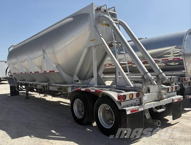 J & L 2000 CU FT Rimorchi cisterna