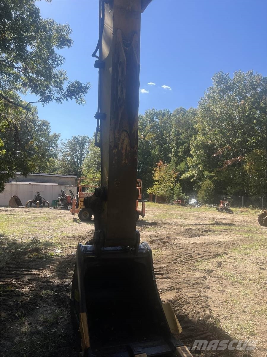 John Deere 892E LC Excavatoare pe șenile