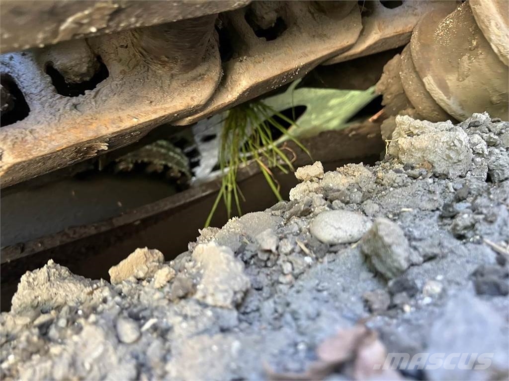 John Deere 892E LC Excavatoare pe șenile