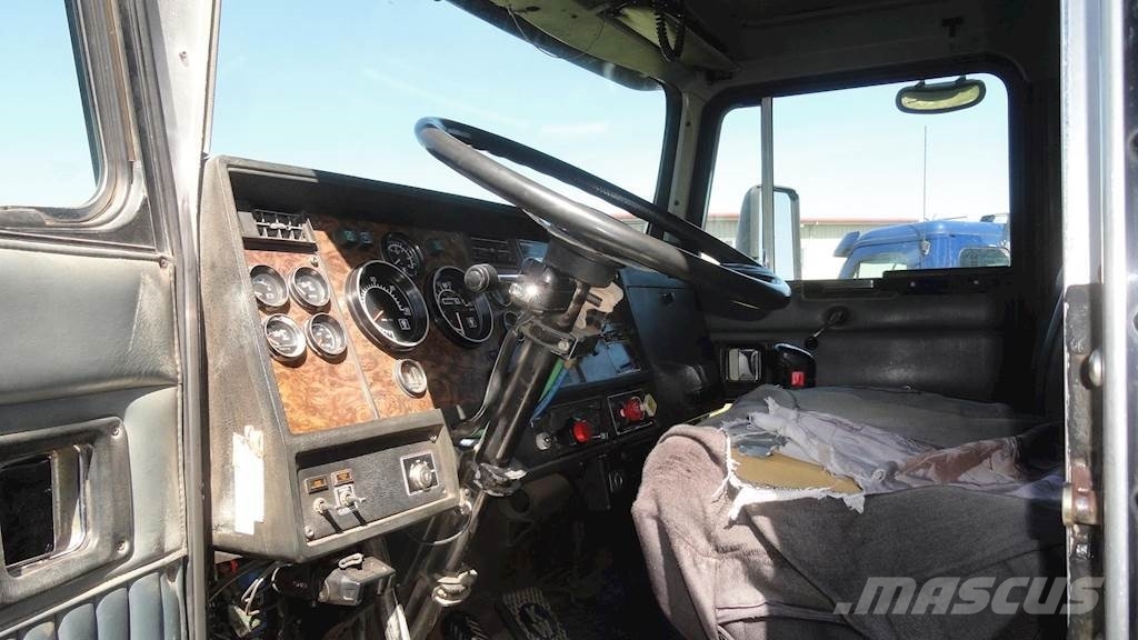 Kenworth T600 Tankerli kamyonlar