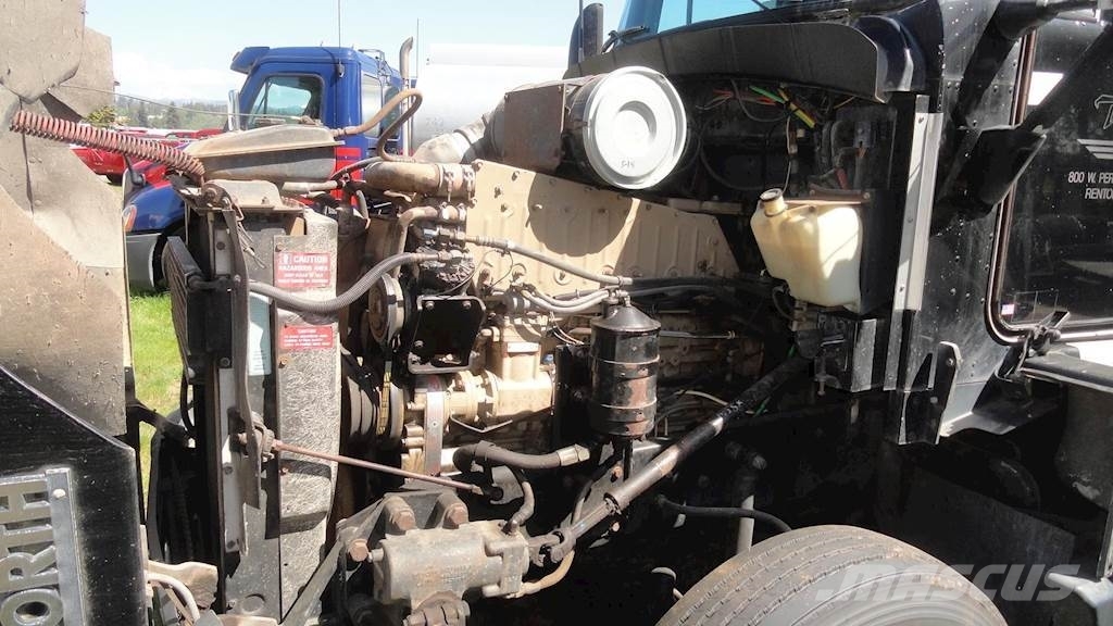 Kenworth T600 Tankerli kamyonlar