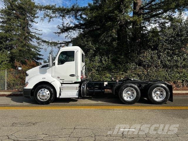 Kenworth T680 Tractor Units