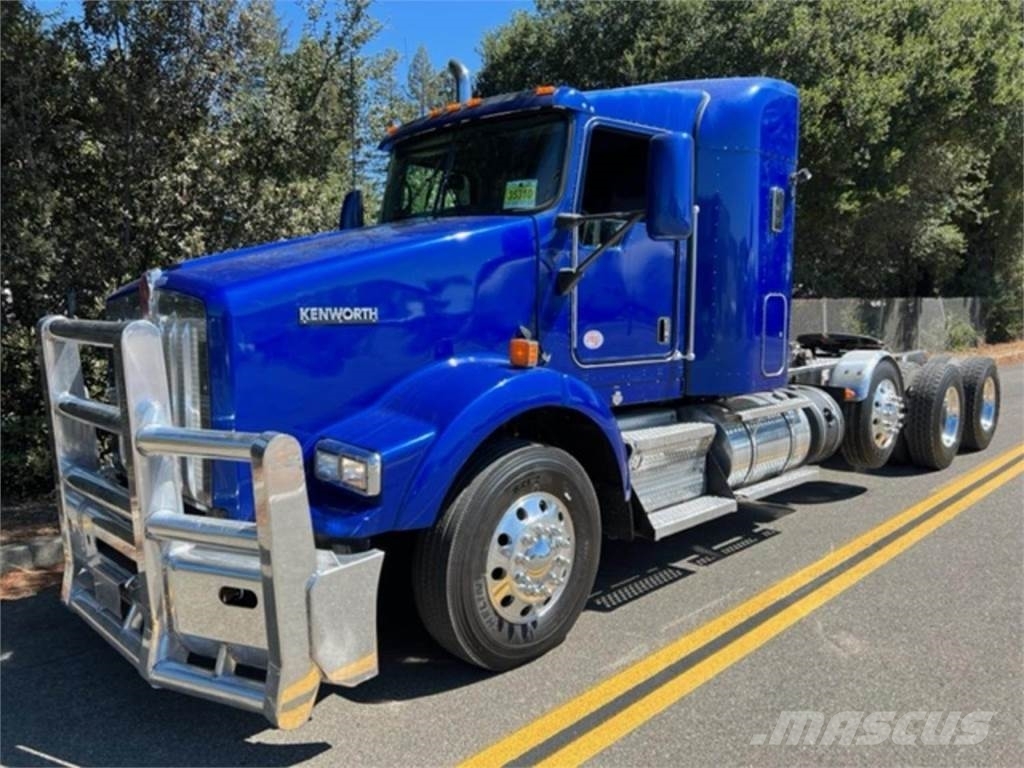 Kenworth T800 Sattelzugmaschinen