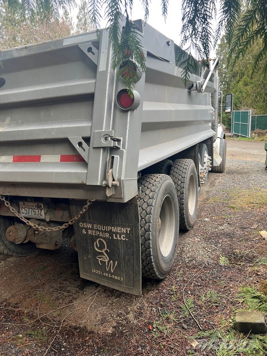 Kenworth T880 Tipper trucks
