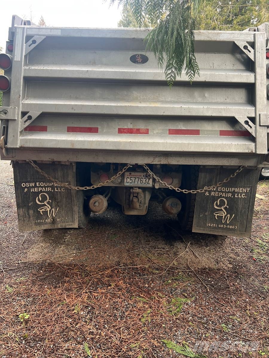 Kenworth T880 Tipper trucks