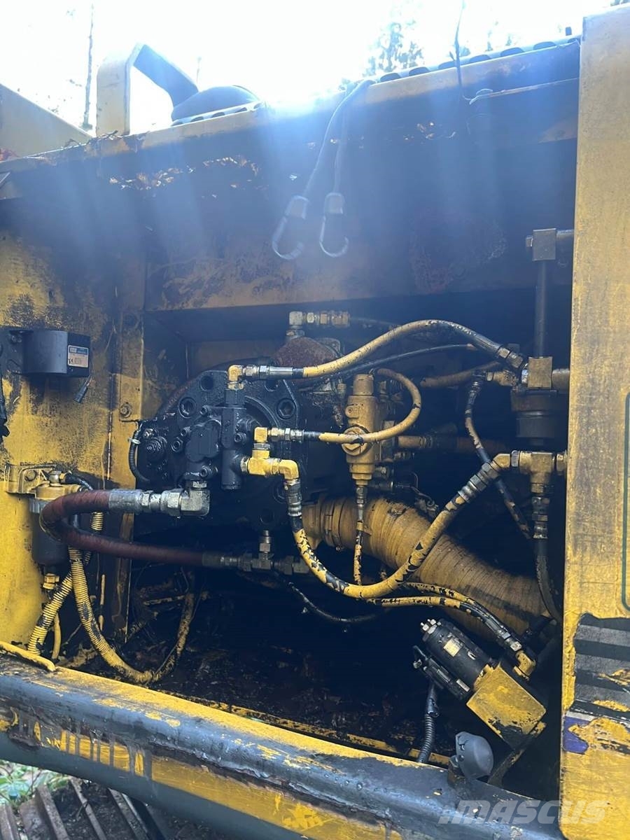 Kobelco SK290LC Pacēlāji un iekrāvēji