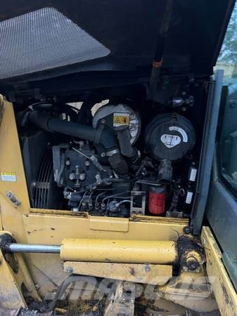 Komatsu D31EX Bouteurs sur chenilles