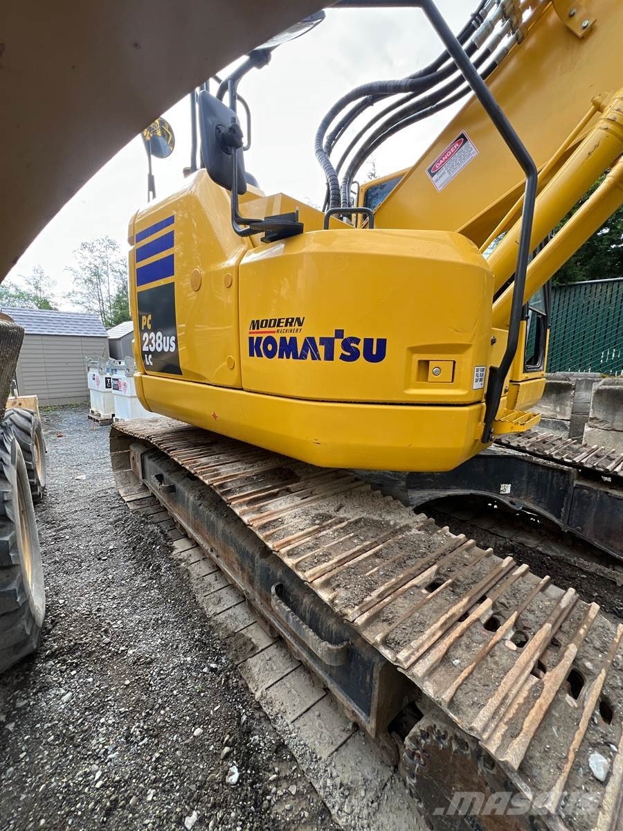 Komatsu PC238USLC-11 Εκσκαφείς με ερπύστριες