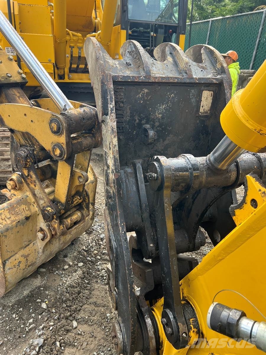 Komatsu PC238USLC-11 Εκσκαφείς με ερπύστριες