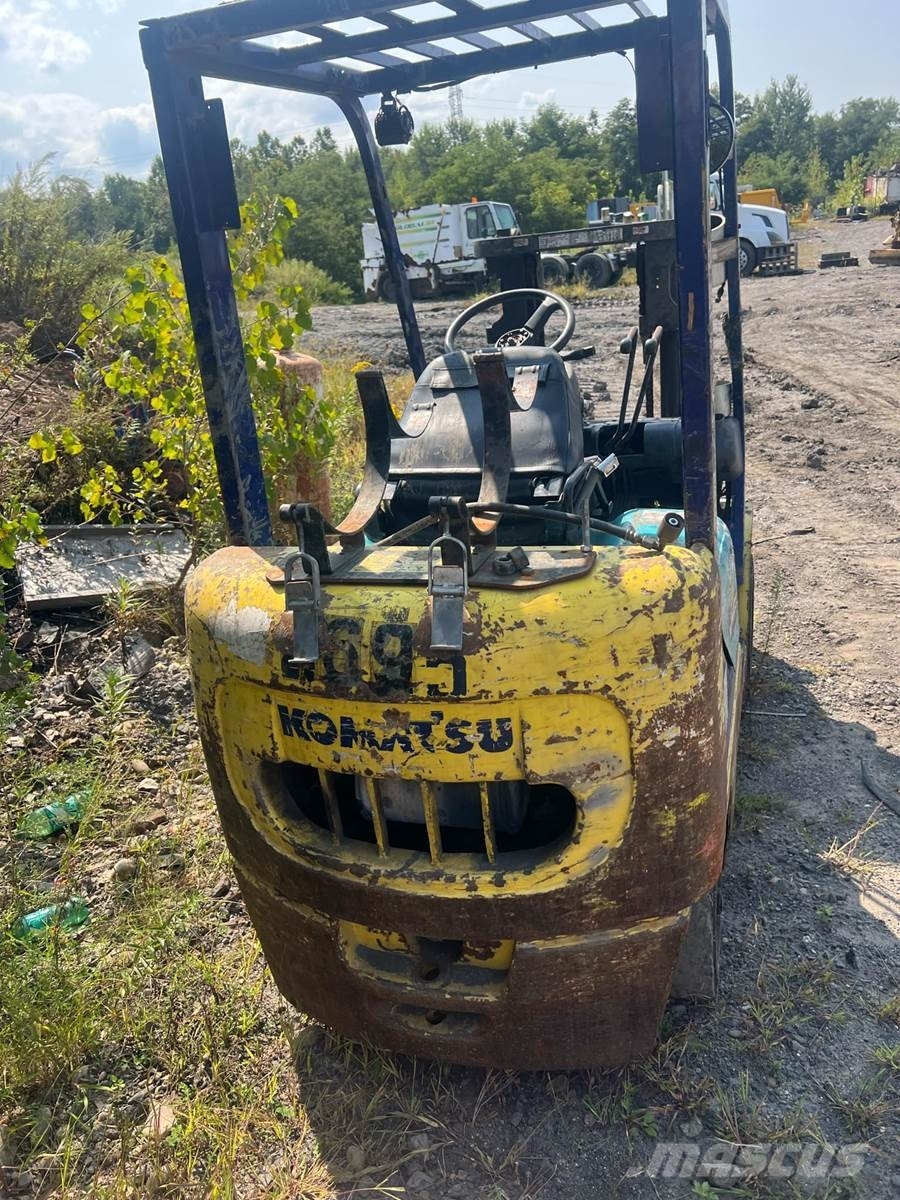 Komatsu Unknown Další