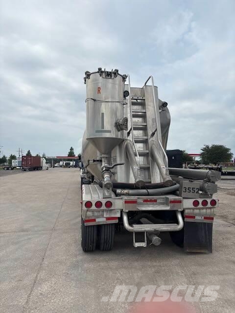 MAC Trailer 1600 Cube Vacuum Pneumatic 罐體拖車