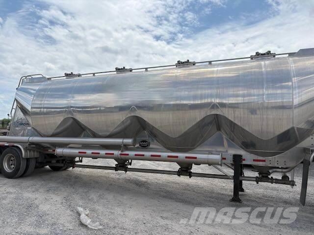 MAC Trailer 1600 FG VACUUM TRAILER w/COOLER Tanker trailers