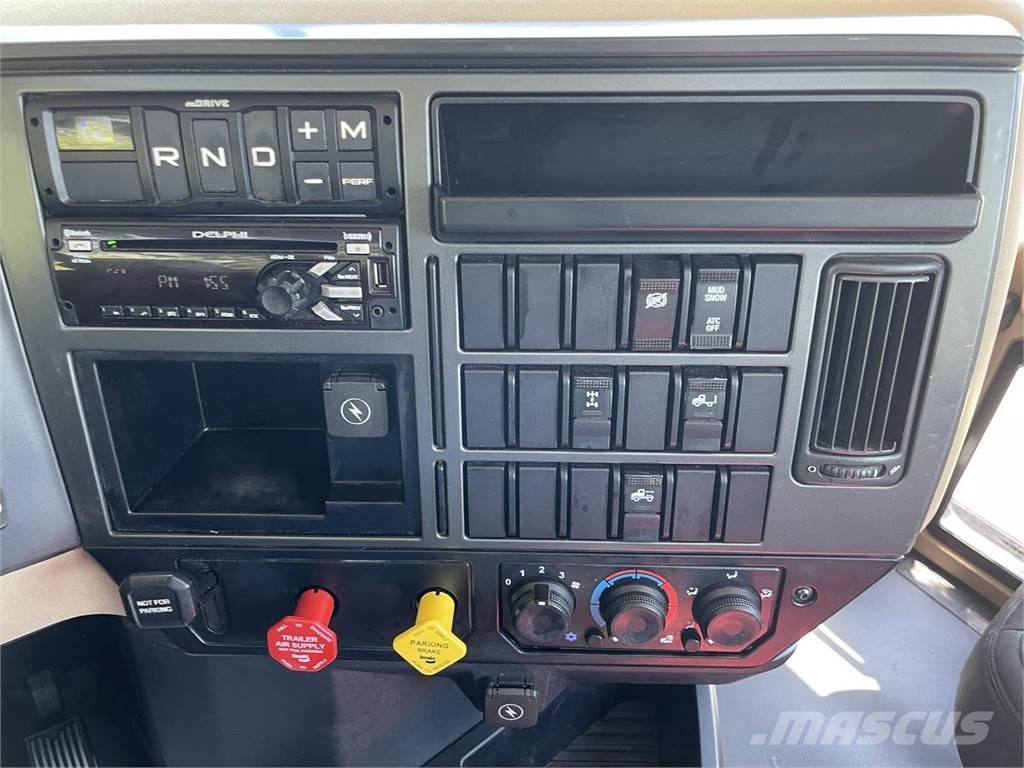 Mack Anthem 64T Τράκτορες